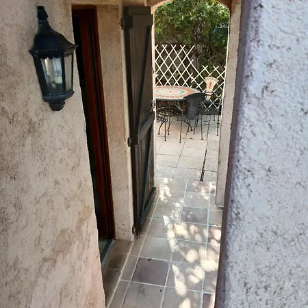 Saint-raphael Mitoyenne 10 Min De La * Saint-Raphaël